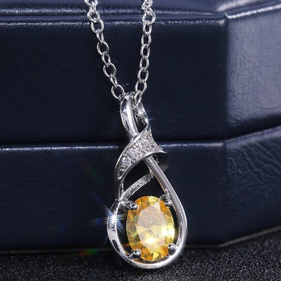 🎁 Big Oval Royal Charming Twisted Silver Oval Necklace for Women, EVGG1002 - Picture 3 of 4